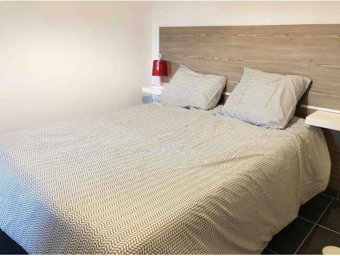Appartements Meublees A Cote De L'Aeroport Marseille Provence Marignane Esterno foto